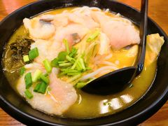 -鑫花溪牛肉米粉(凤凰街创始总店)