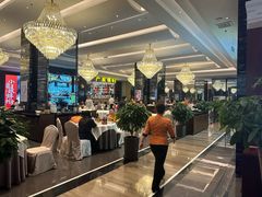 -万龙洲海鲜(大兴绿地缤纷城店)