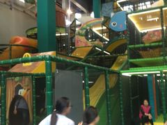 -蒙特利亲子乐园