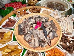 -土连锅·现熬养生汤锅(梁家巷店)