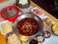 -重庆金老汉烧鸡公火锅(宁国路龙虾一条街店)