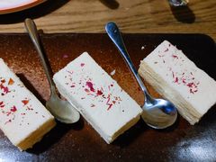 娜帕里勇-那时新疆·若羌(经纬汇店)