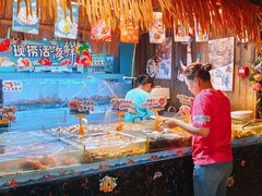 -领鲜活海鲜榴莲自助火锅(东门店)