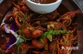 Spicy Thirteen-Spice Crawfish