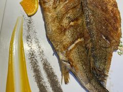 -赶海部落海鲜城(海阳路店)