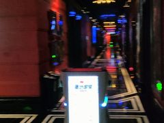 -欢乐迪KTV(南坪上海城店)