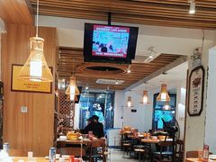 -聚鑫朋酸菜肥肠(九龙仓店)