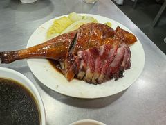 -华香鹅快餐店