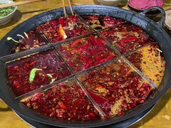 -正南齊北重庆老火锅(光华村直营店)