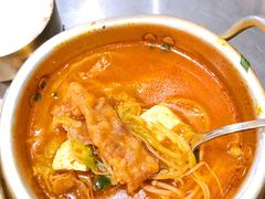 泡菜肥牛汤-本炙炭烤·蒲烧活鳗料理店(金沙洲店)