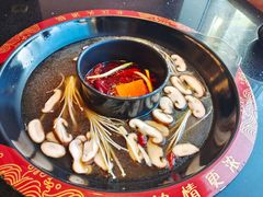 -三江两海老火锅(北京首店)