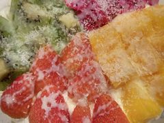 缤纷水果松饼-海岩咖啡(茂业天地店)