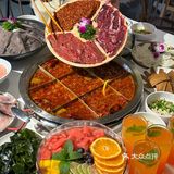 重庆较场口！居然藏着这么美的火锅。。。