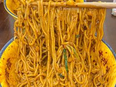 -二娃邓板凳面(解放碑店)
