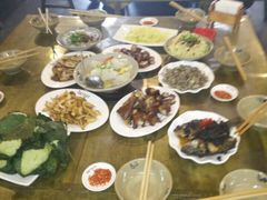 -老鼎万春卤菜(鹭湖宫8区店)