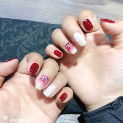 -Pink You美甲洗眉纹绣定制中心