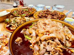 红烧鸭大份-一品红烧鸭特色川菜(三岔湖店)