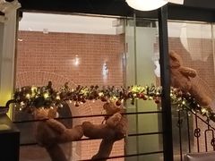 -LESCEDARS Brasserie Bistro香柏树