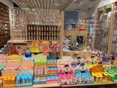 -猫的天空之城概念书店(印象城购物中心店)