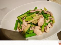 -楚山晓·湖北菜(武汉光谷K11店)