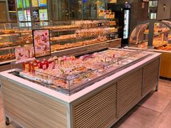 -巴黎贝甜(大宁国际商业广场店)
