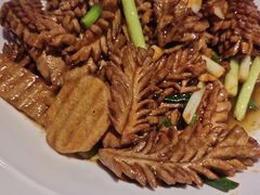 -闫府私房菜·老字号(恒隆店)