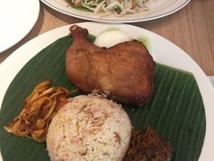 -关夫人餐厅(阳光广场店)