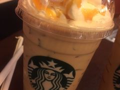 -星巴克(广州淘金路店)