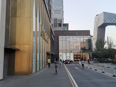 -梵克雅宝(国贸商城店)