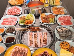 -金滏山·烤肉海鲜火锅自助(襄阳万达店)