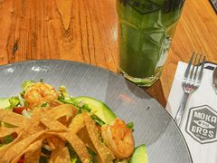 鲜虾牛油果沙拉-Moka Bros 摩卡站(嘉华店)