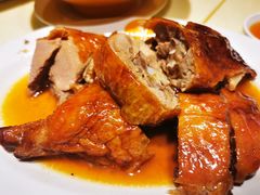 驰名烧鸭-龙记烧腊茶餐厅(常德路店)