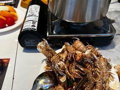 -金马门国际美食百汇(珞喻路店)