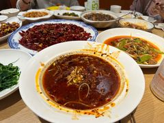 -渝信川菜 · 川味家常菜(财富购物中心店)