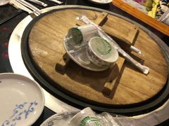 -人民公社铁锅炖·东北菜(卫国道店)