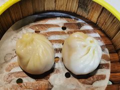蟹粉灌汤包-京城小江南·北京烤鸭·江南土菜·白鱼(中关村店)