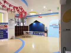 -龅牙兔儿童情商乐园(裕华旗舰店)