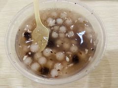 -芳婆糕团店(王府大街店)