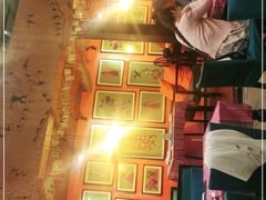 -香巴拉云南餐厅(华莱坞店)