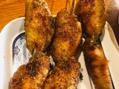 -琥珀老六龙虾(四里河店)