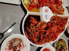 -龙巢盱眙龙虾·牛蛙·烧烤宵夜(八卦岭店)