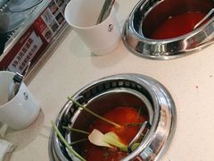 -龍歌自助小火锅(市南金茂湾店)