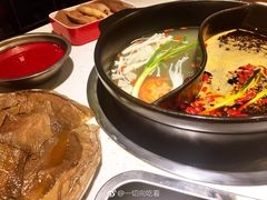-钢管厂五区小郡肝串串香(奥克斯广场锦城万达店)