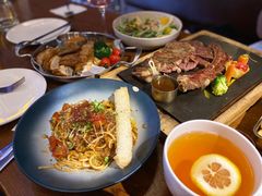 -埠口精酿夜景餐酒吧· BREWPORT BISTRO(长嘉汇重庆之眼店)