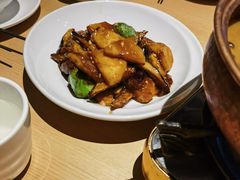 -关东小磨东北菜(上海长风大悦城店)