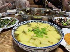 -乡土特色.冷锅鱼.牦牛肉汤锅