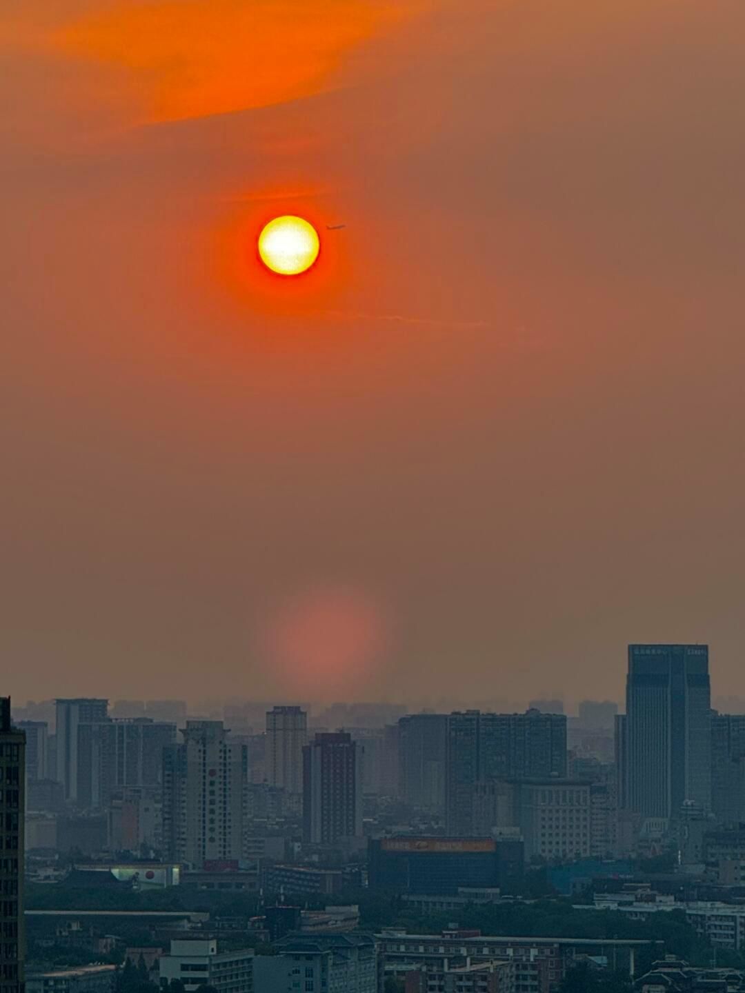 成都冬日的日落晚霞!