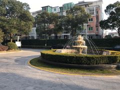 -南桥绿地铂骊酒店