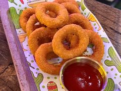 -Famous肥猫墨西哥音乐餐吧(五棵松华熙LIVE店)