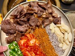 -韩宫宴烤肉·黑毛和牛·料理(金鹰店)